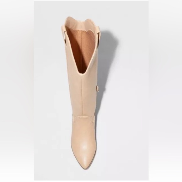 Universal thread NWT women’s knee high western faux leather tan cowboy boots sz8 - Picture 3 of 4